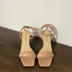 Modatope Nude Heels - Size 6.5 - NWT